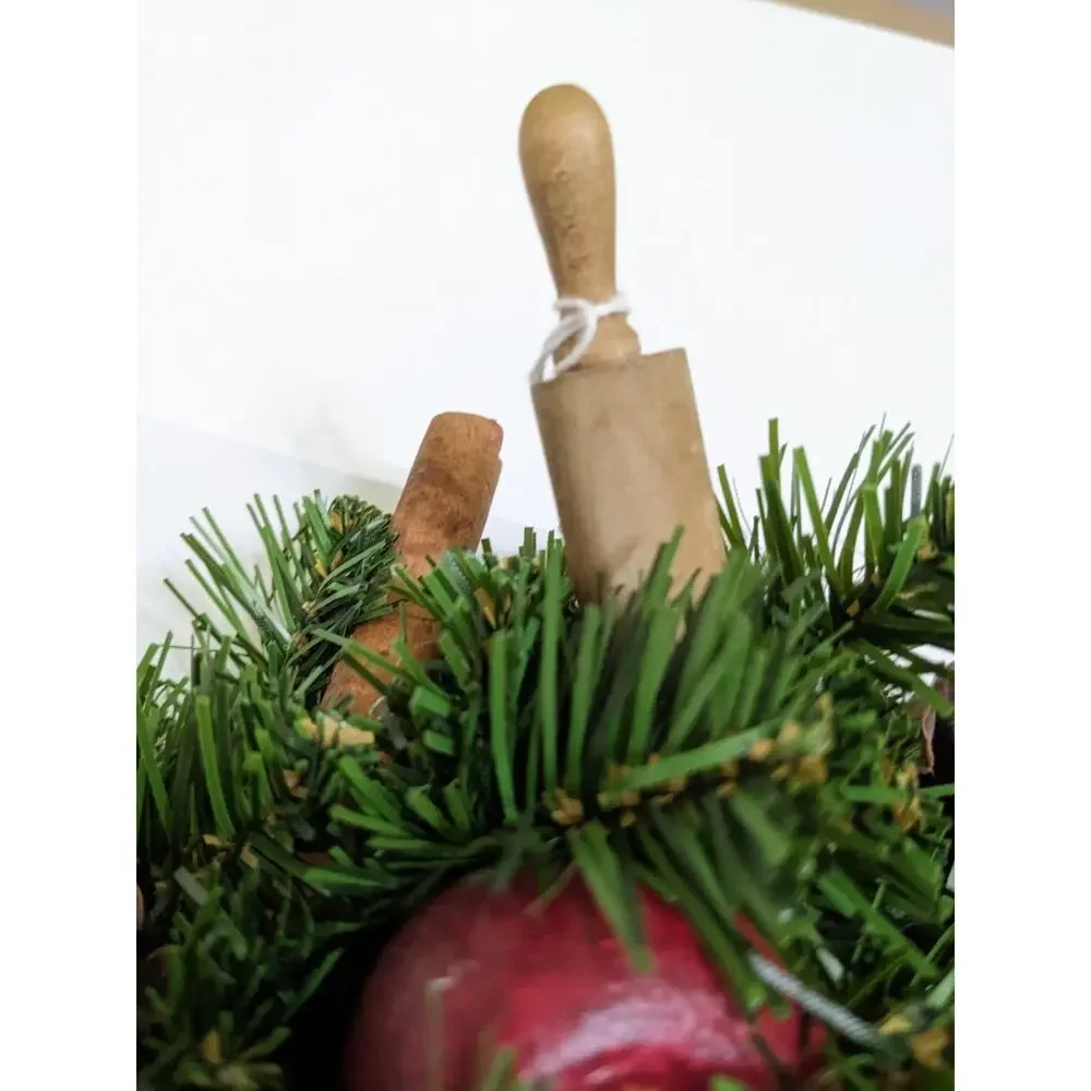 FARMHOUSE Grandma Gingerbread Christmas Wreath 15